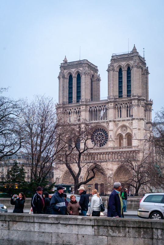 Cathedrals;Catholics;Christianity;Kaleidos;Kaleidos images;Notre-Dame-de-Paris;Paris;Places of worship;Tarek Charara;Winter